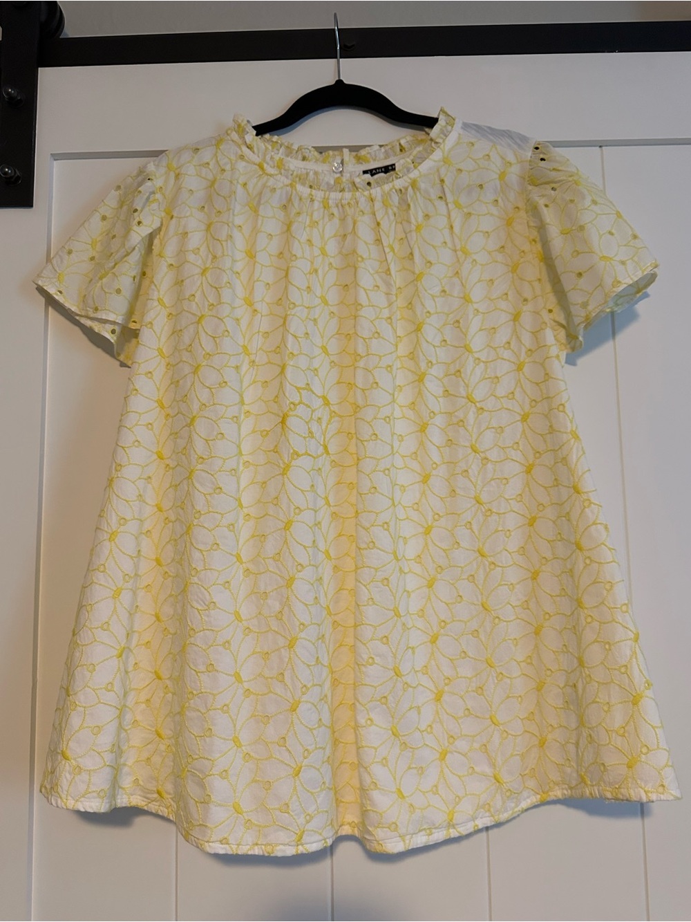 Lane Bryant White and Yellow Eyelet Floral Blouse NWT